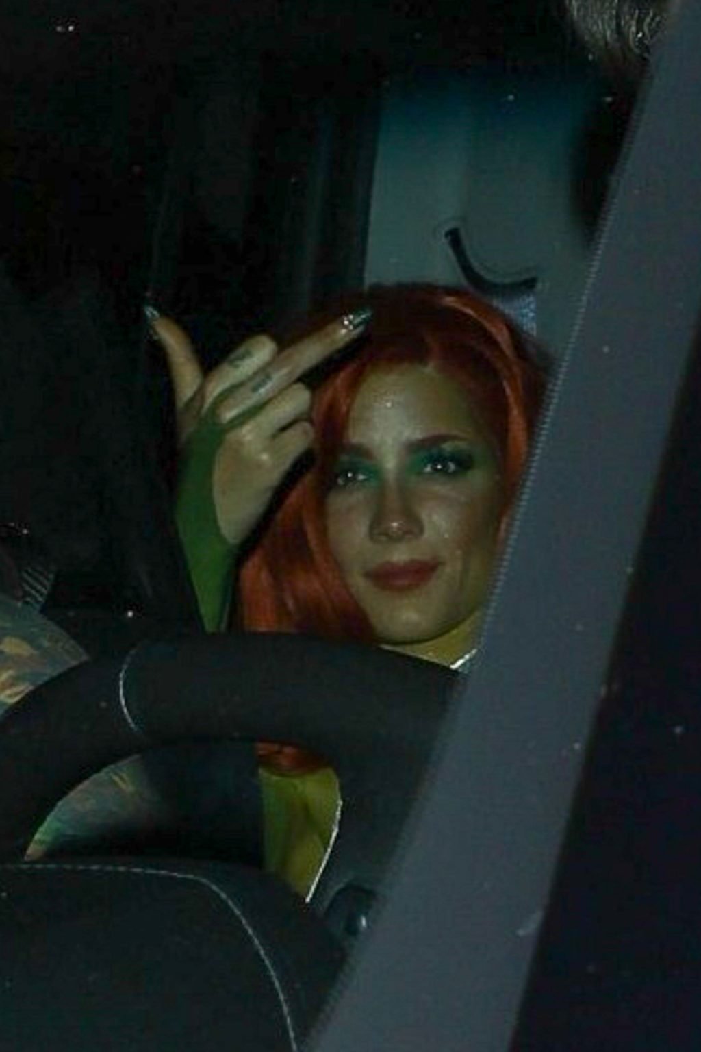 Halsey | Celeb Masta 90