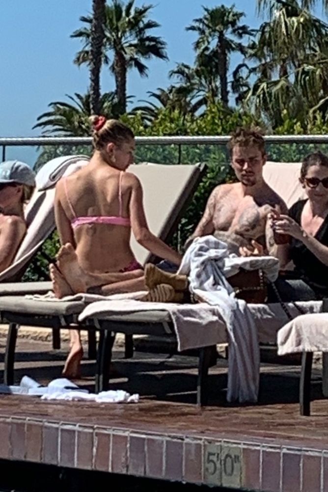 Hailey Baldwin | Celeb Masta 108