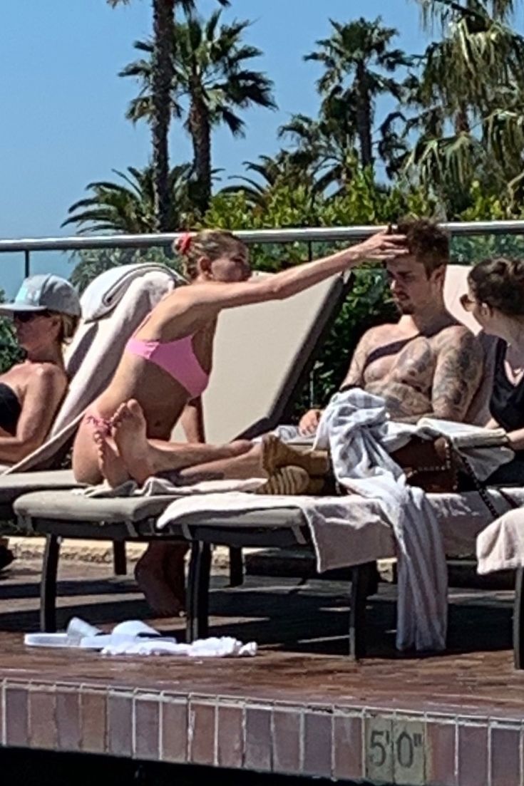 Hailey Baldwin | Celeb Masta 113