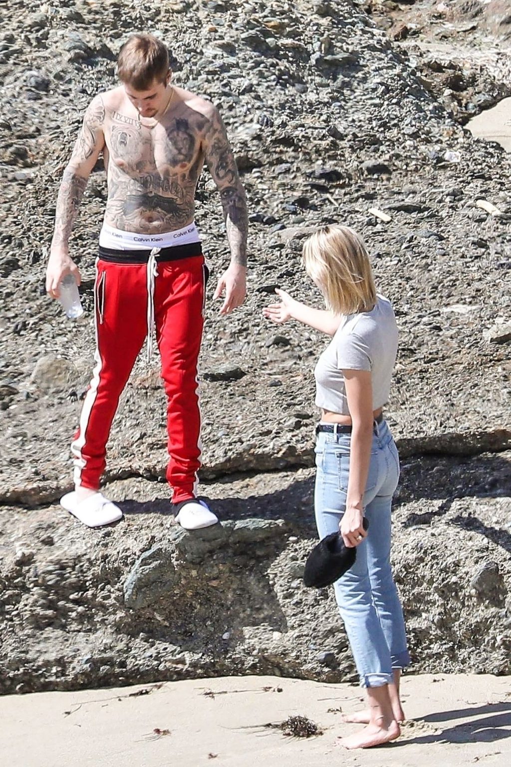 Hailey Baldwin | Celeb Masta 121