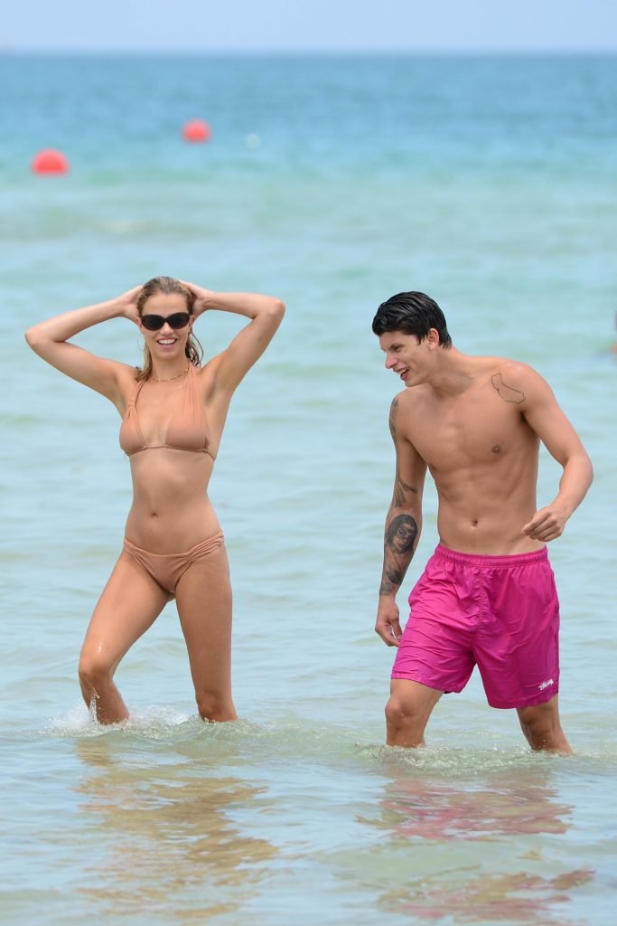 Hailey Clauson | Celeb Masta 131