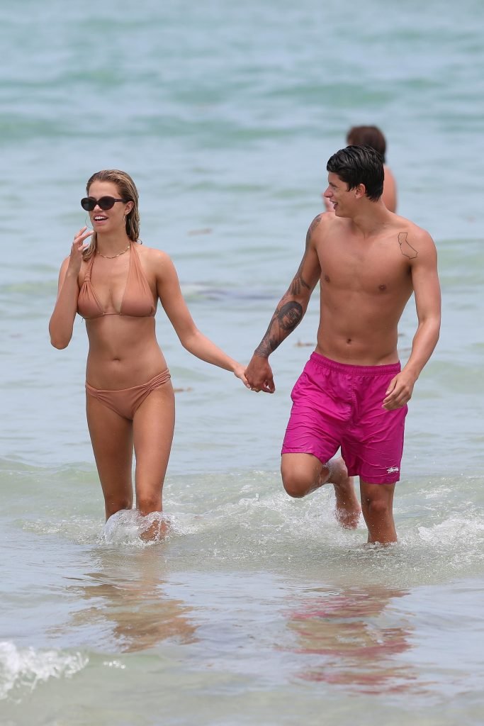 Hailey Clauson | Celeb Masta 107