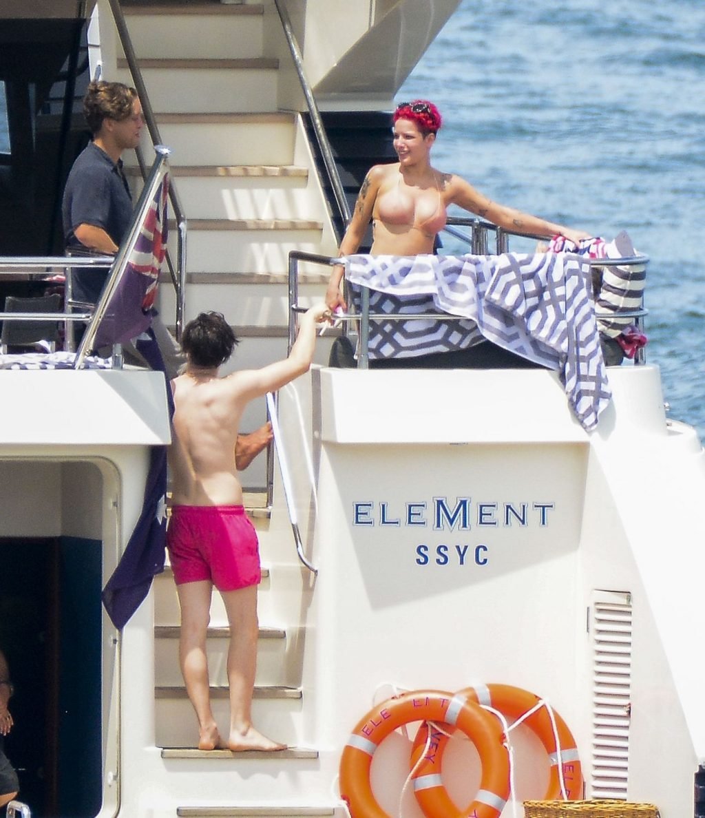 Halsey | Celeb Masta 46