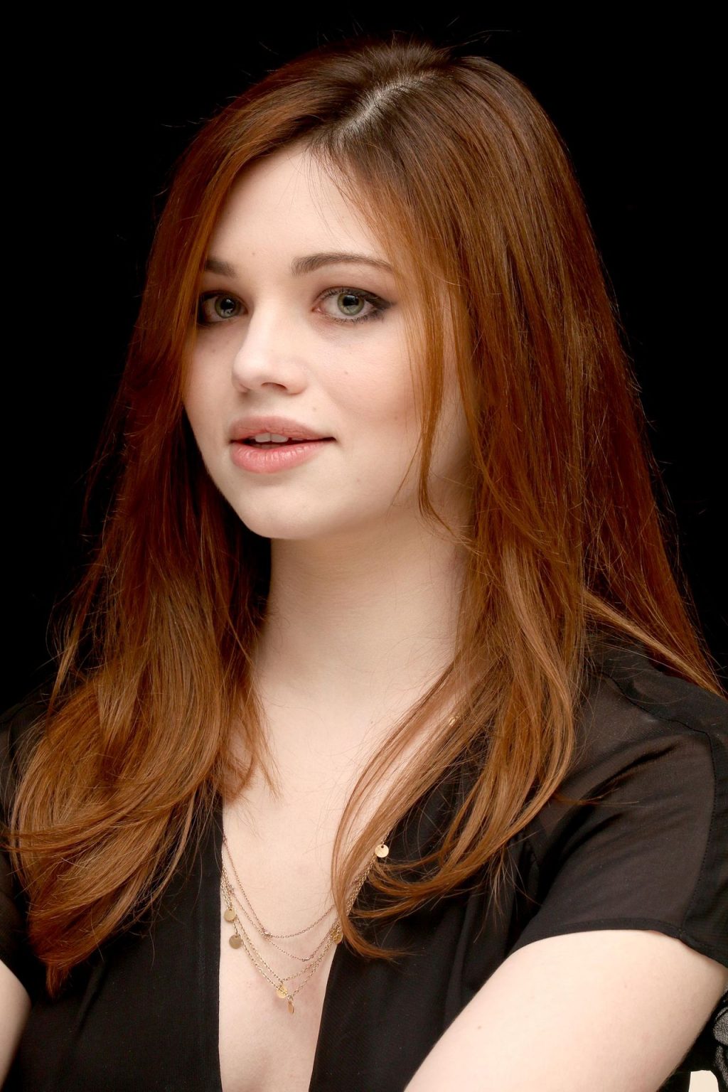 India Eisley | Celeb Masta 19