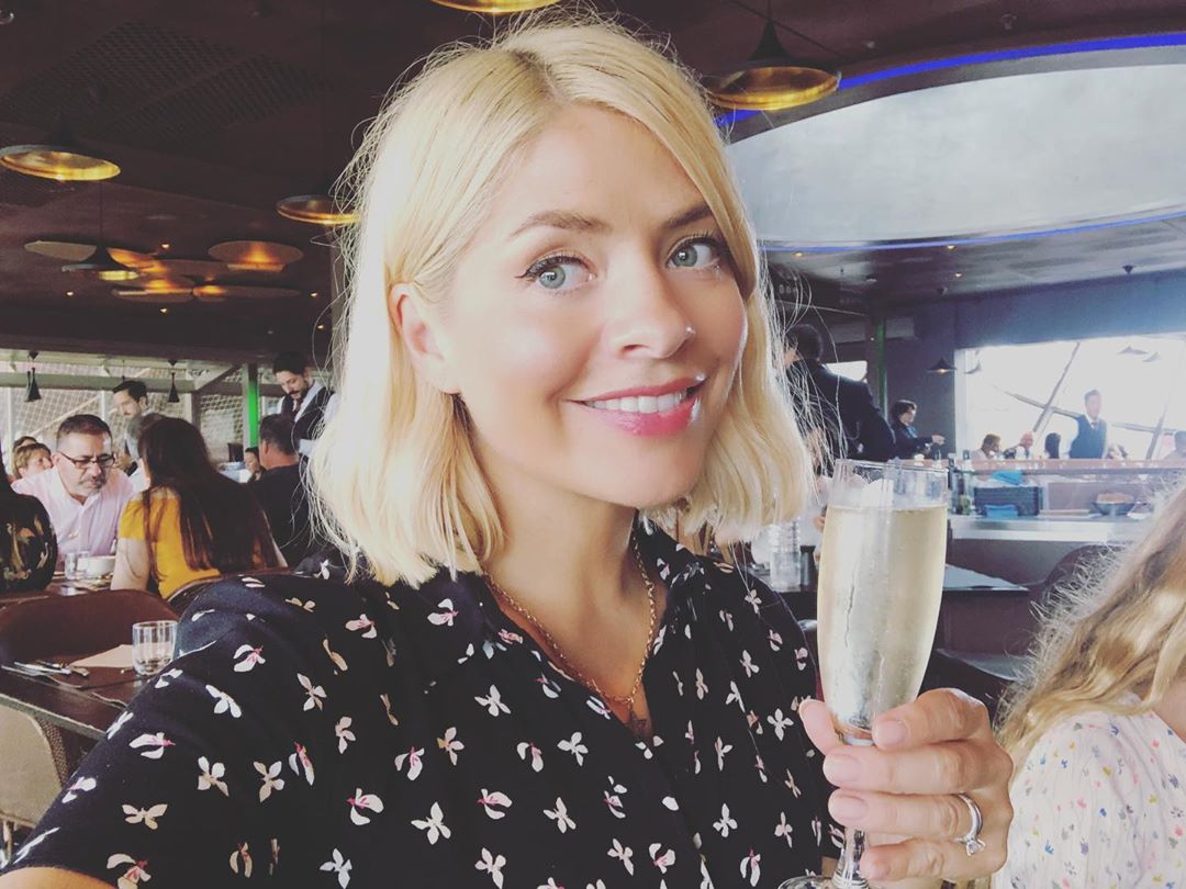 Holly Willoughby | Celeb Masta 40