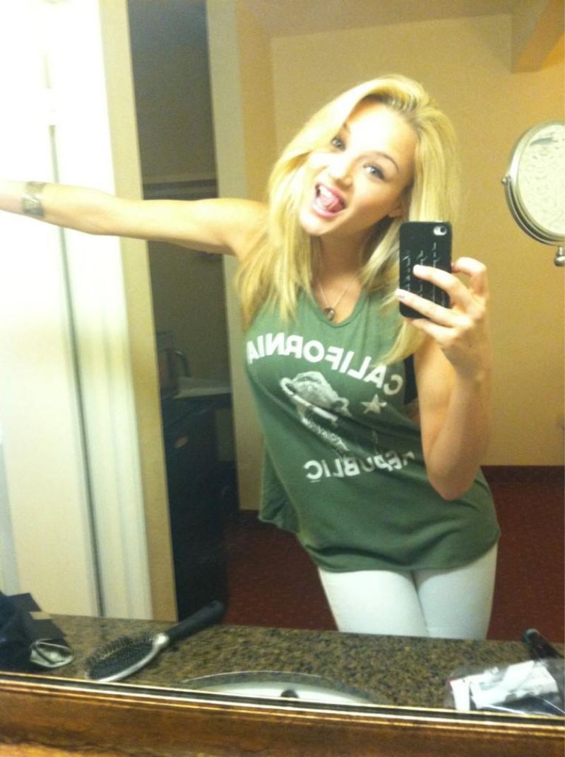 Hunter Haley King | Celeb Masta 64