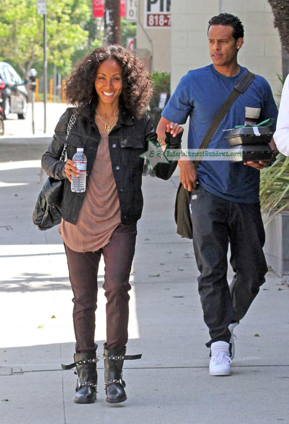 Jada Pinkett Smith | Celeb Masta 17