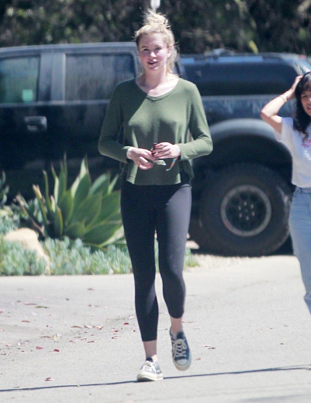 Ireland Baldwin | Celeb Masta 101