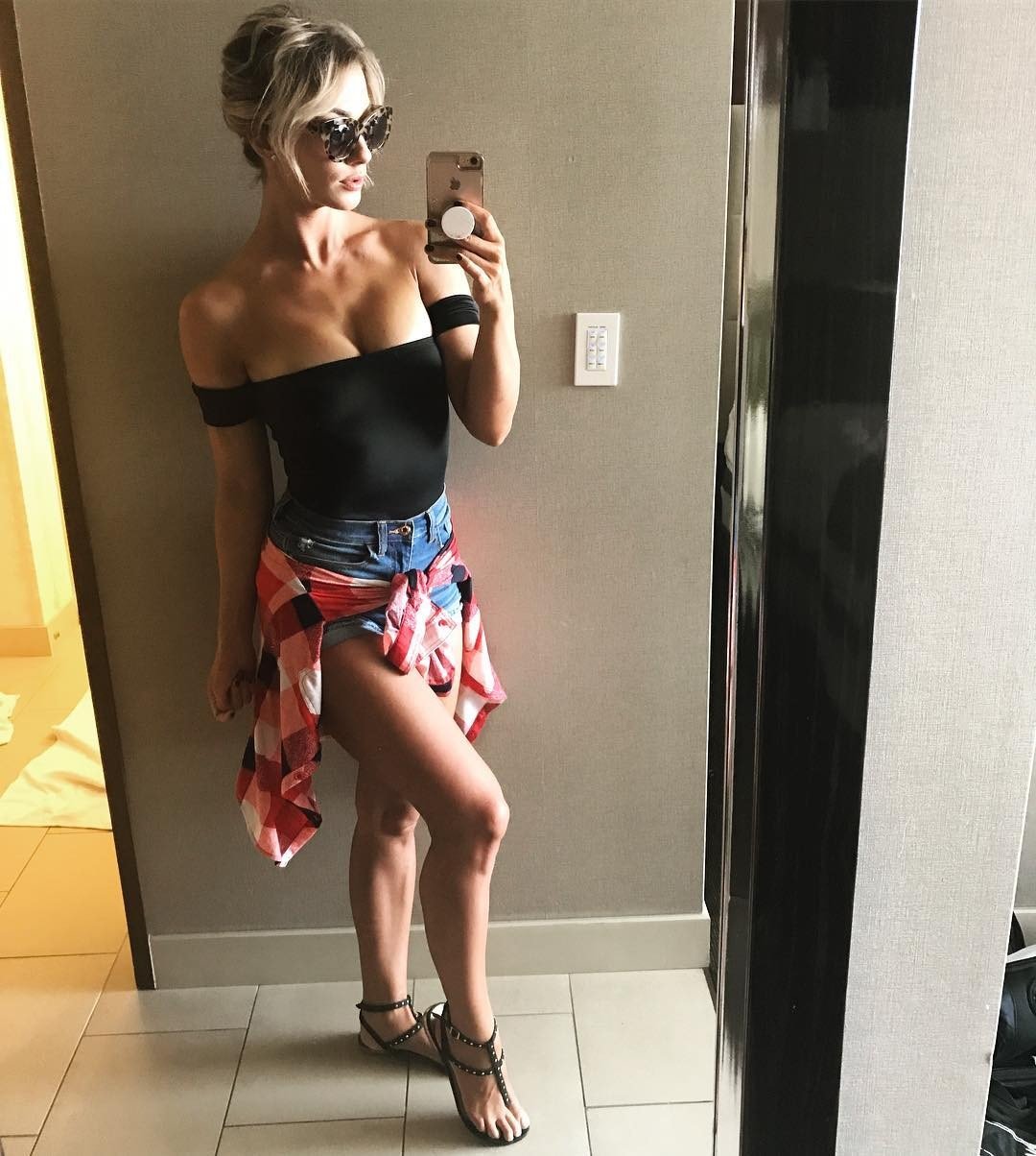 Jenna Fail | Celeb Masta 21