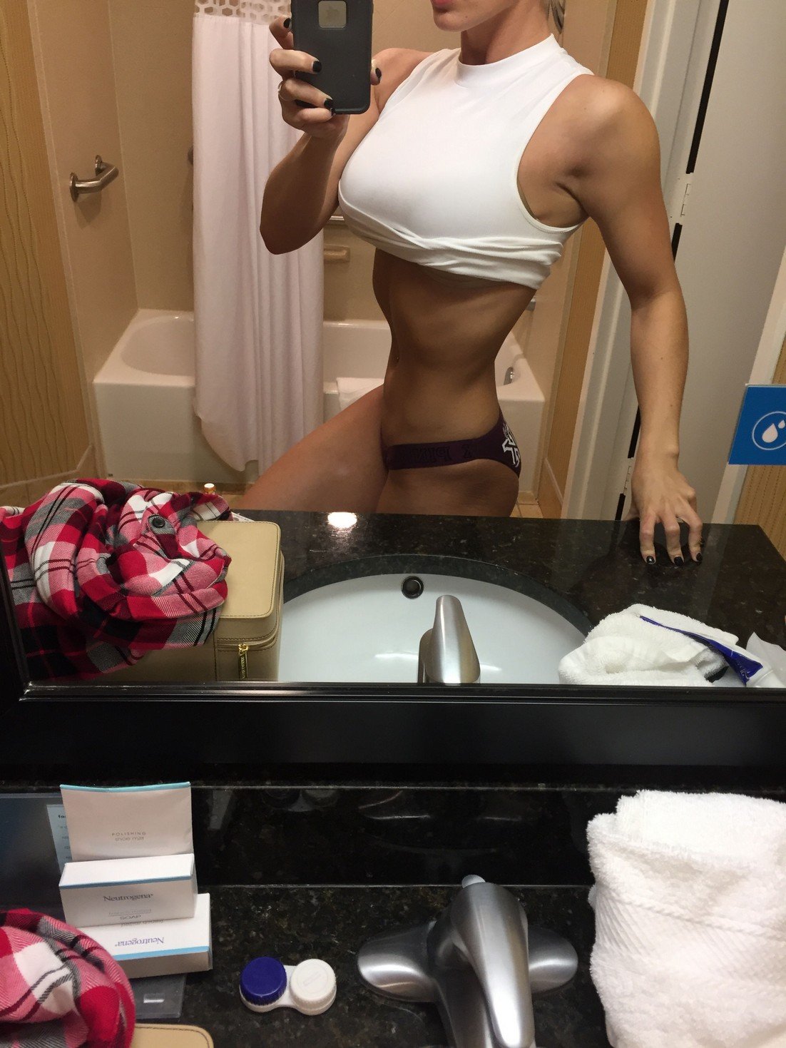 Jenna Fail | Celeb Masta 32