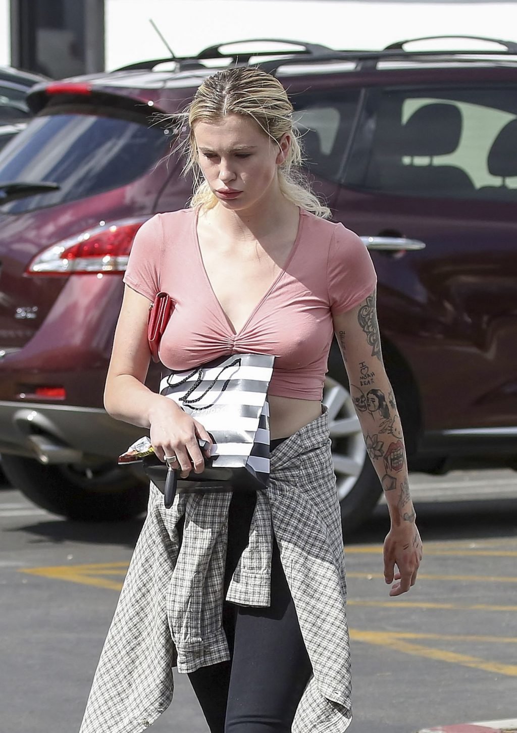Ireland Baldwin | Celeb Masta 18