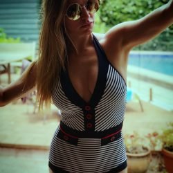 Jes Macallan | Celeb Masta 10