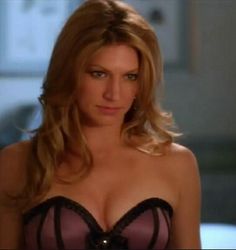 Jes Macallan | Celeb Masta 17