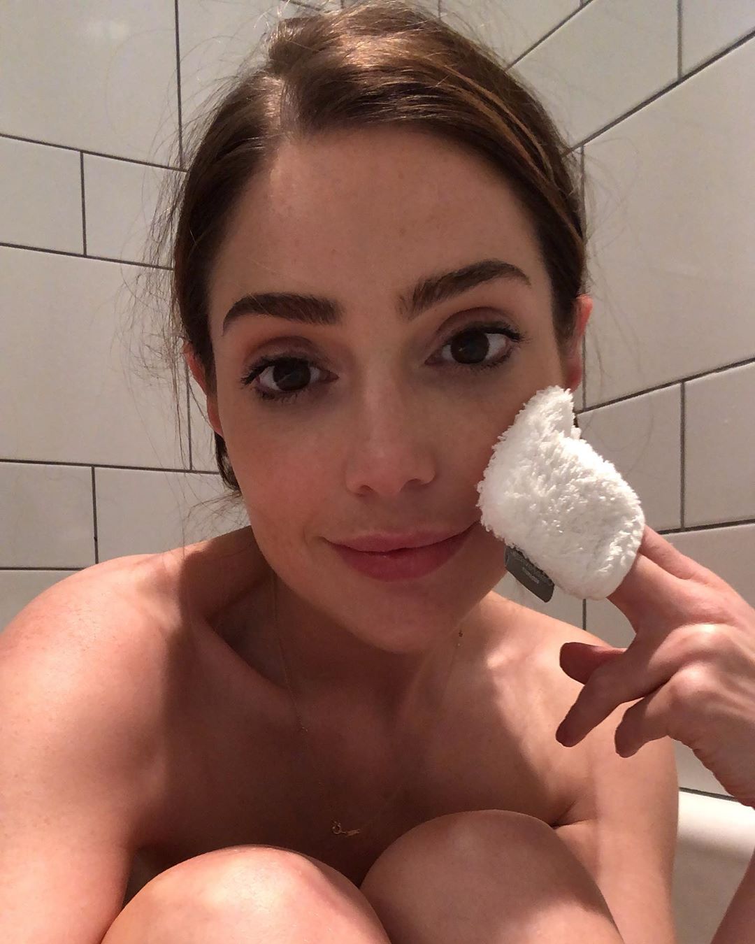 Janet Montgomery | Celeb Masta 80