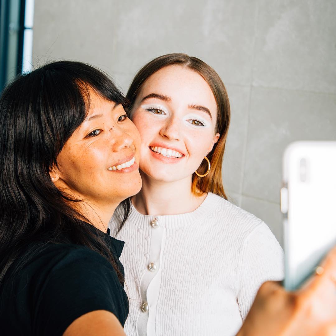 Kaitlyn Dever | Celeb Masta 25