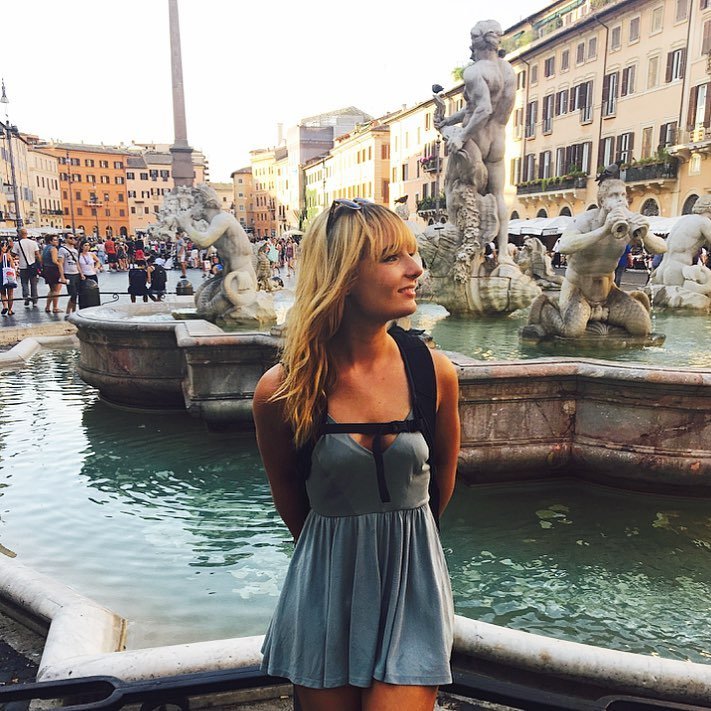 Christina Robinson | Celeb Masta 32