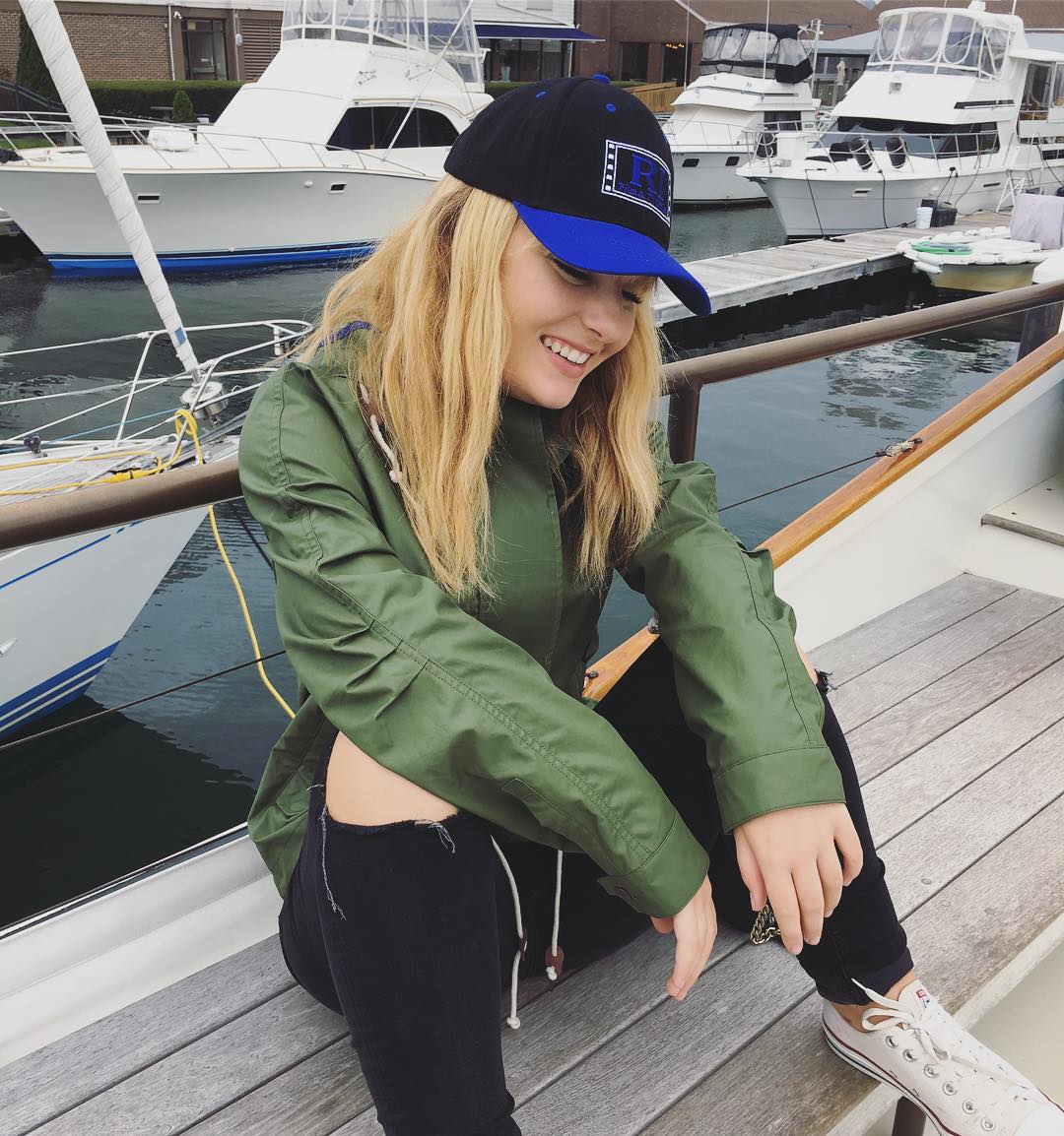 Christina Robinson | Celeb Masta 40