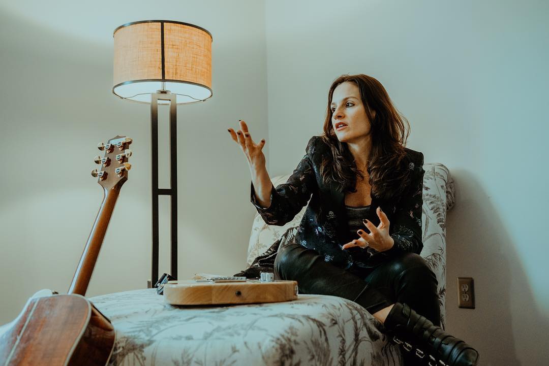 Kara DioGuardi | Celeb Masta 12