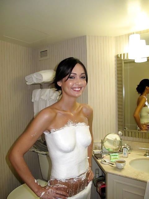 Jessica Chobot | Celeb Masta 9