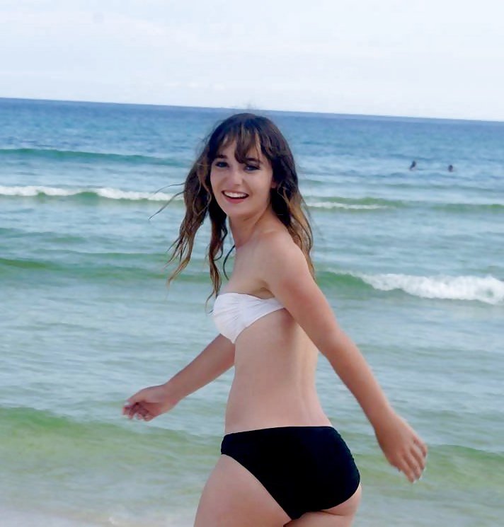 Christina Robinson | Celeb Masta 11