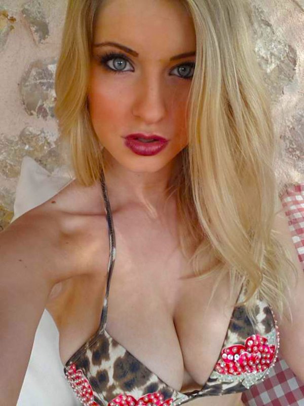 Jessica Davies | Celeb Masta 26