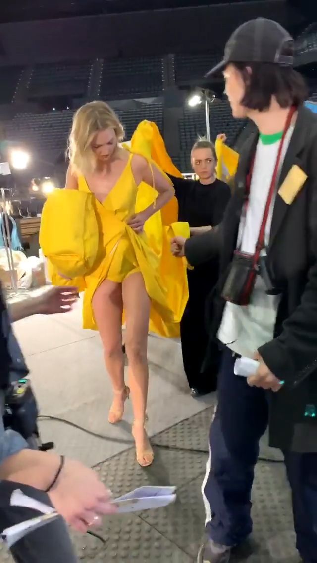 Karlie Kloss | Celeb Masta 36