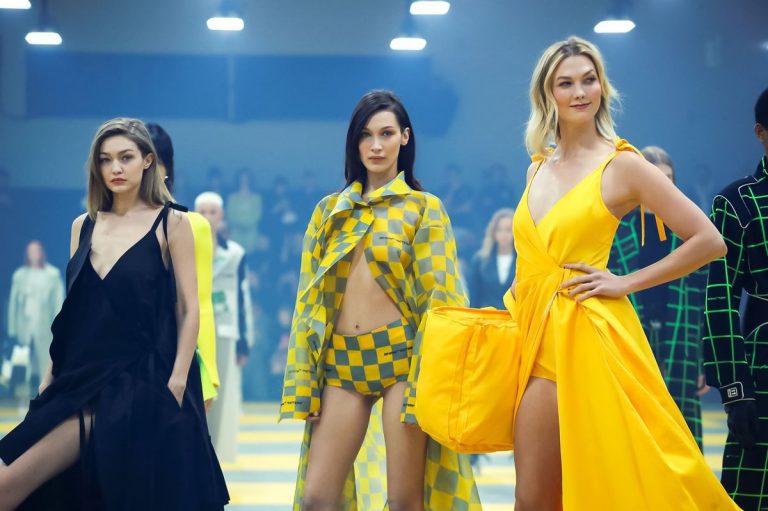 Karlie Kloss | Celeb Masta 79