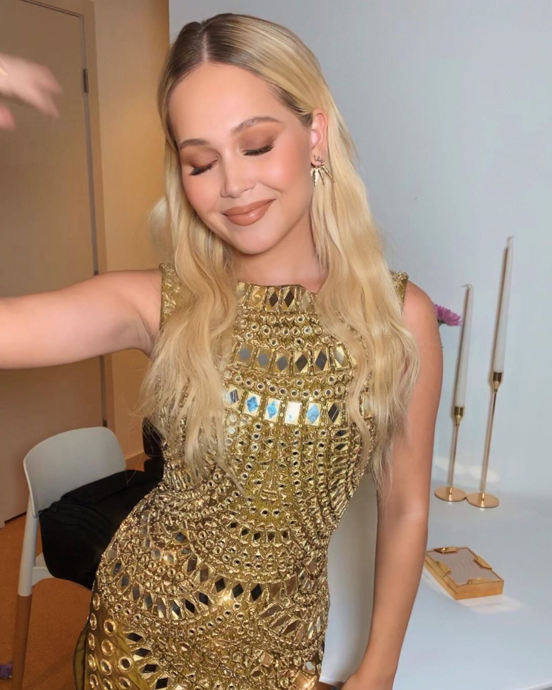 Kelli Berglund | Celeb Masta 1