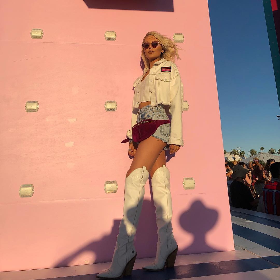 Kelli Berglund | Celeb Masta 54