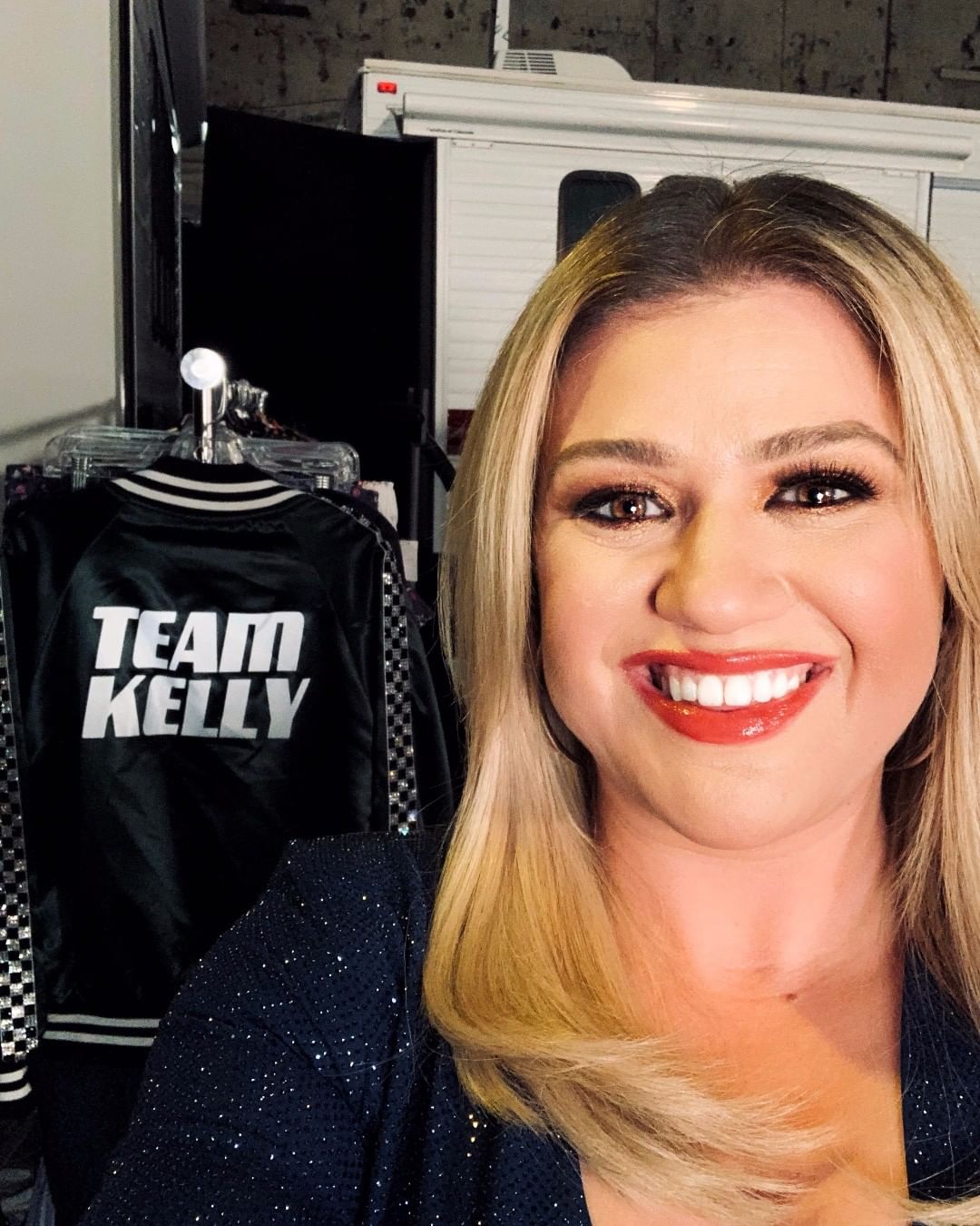 Kelly Clarkson | Celeb Masta 13