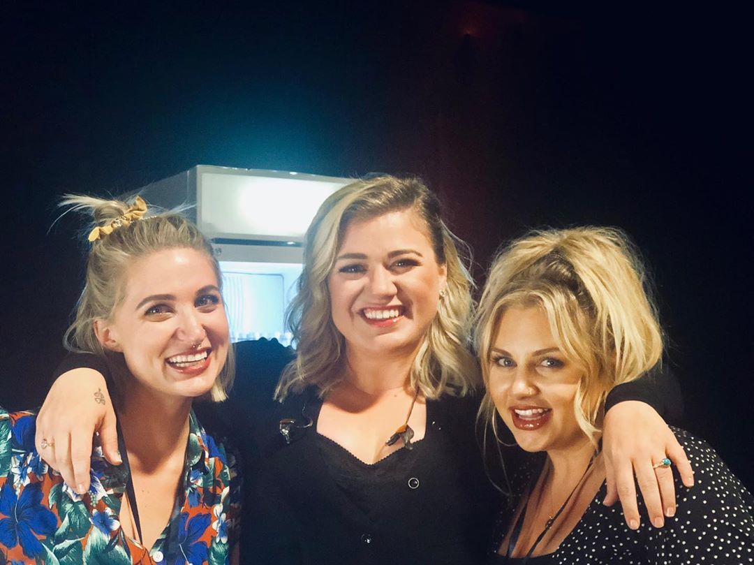 Kelly Clarkson | Celeb Masta 2