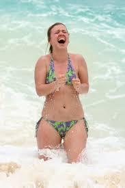 Kelly Clarkson | Celeb Masta 48