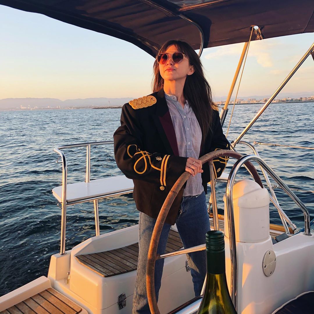 Kimiko Glenn | Celeb Masta 44