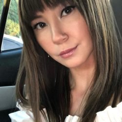 Kimiko Glenn | Celeb Masta 35