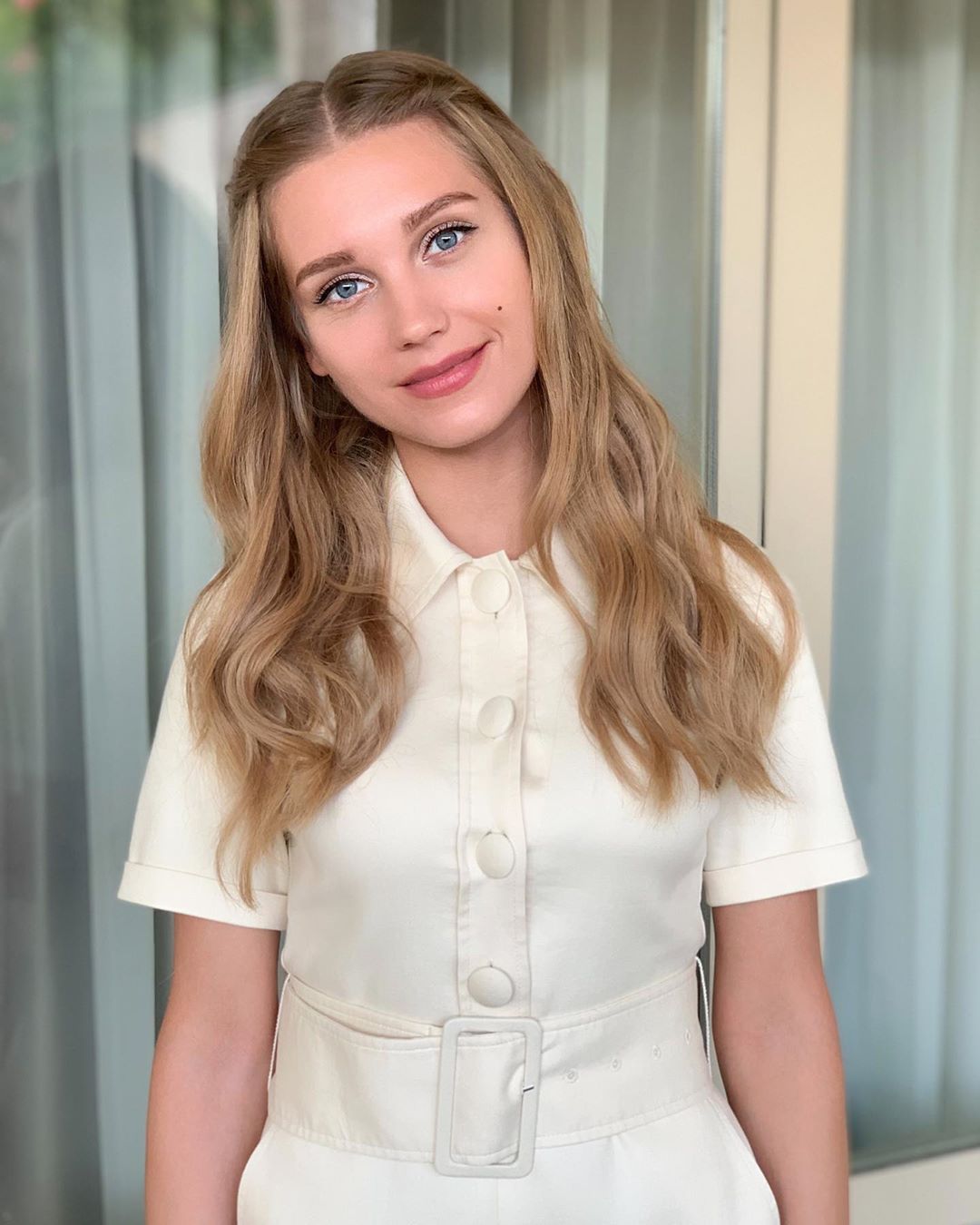 Kristina Asmus | Celeb Masta 25