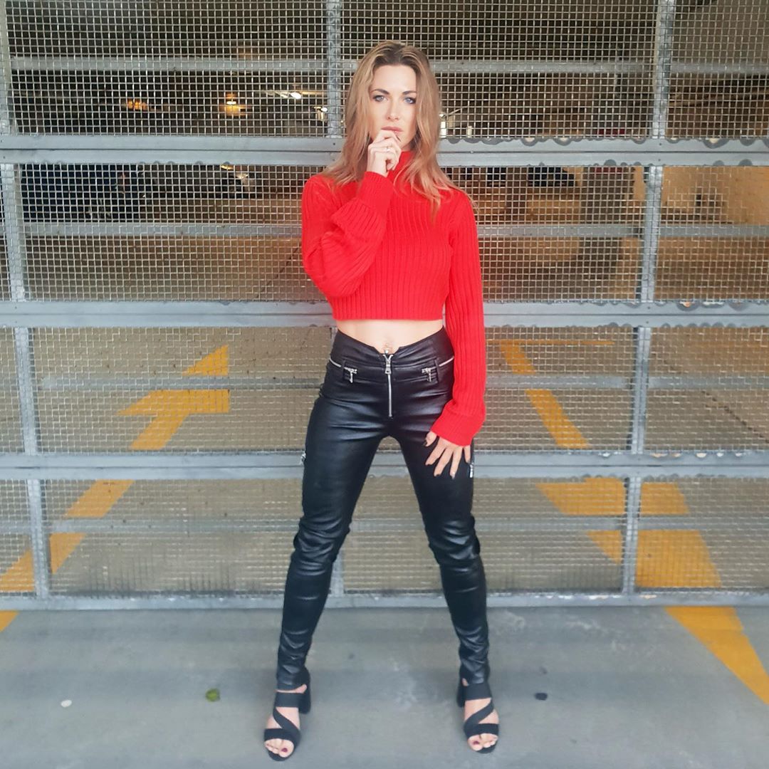 Laura Surrich | Celeb Masta 47