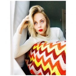 Laura Vandervoort | Celeb Masta 160