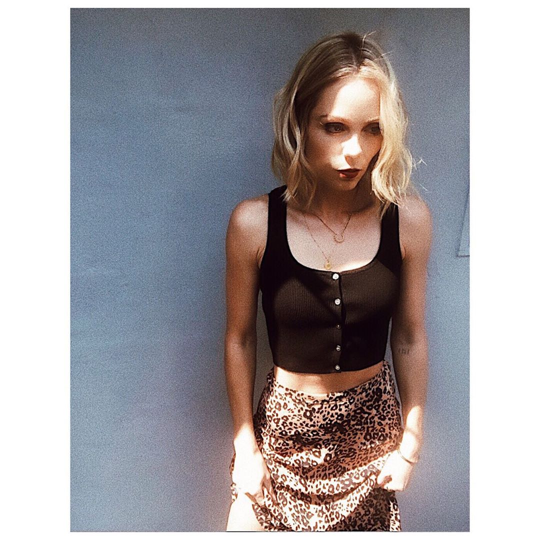 Laura Vandervoort | Celeb Masta 136