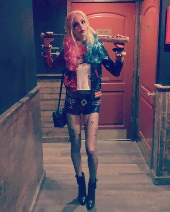 Laura Vandervoort | Celeb Masta 23