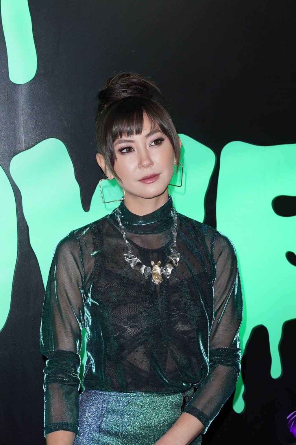 Kimiko Glenn | Celeb Masta 1