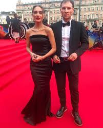 Kristina Asmus | Celeb Masta 44