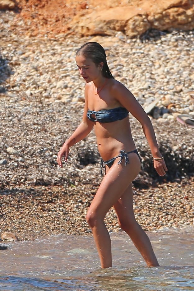 Lady Amelia Windsor | Celeb Masta 98