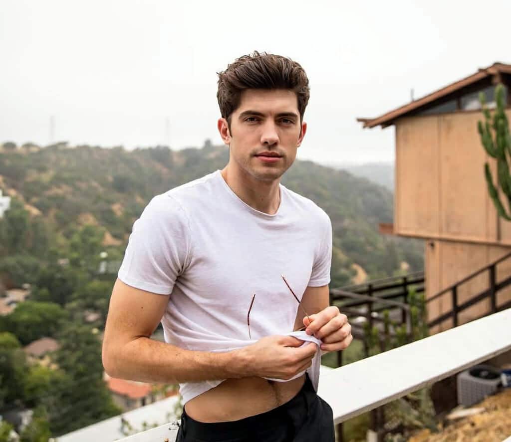 Louis Hofmann Celeb Masta image 17