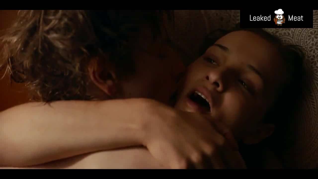 Louis Hofmann Celeb Masta image 2