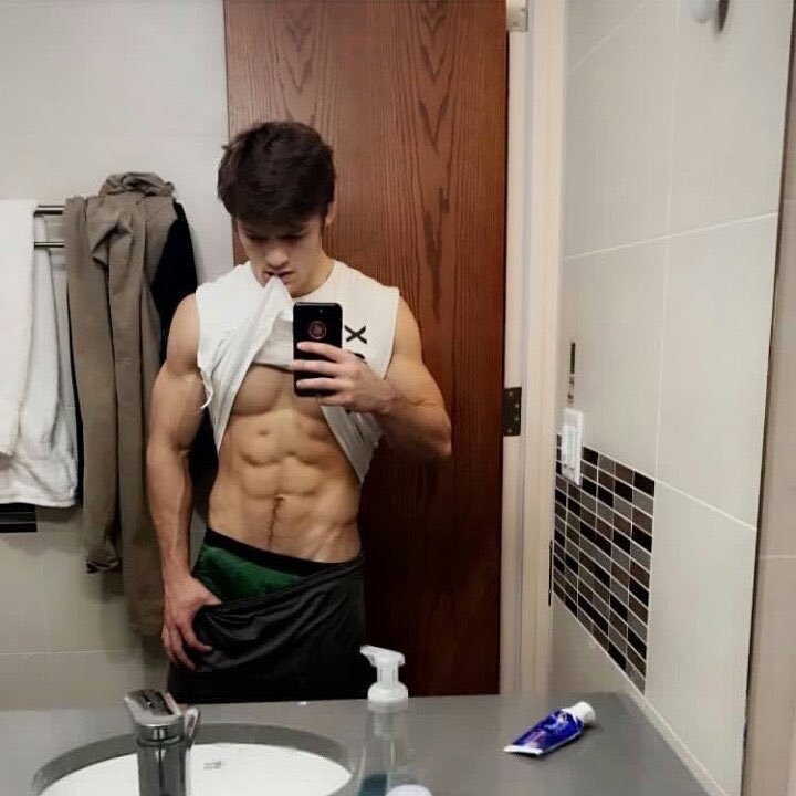 Dylan Geick | Celeb Masta 12