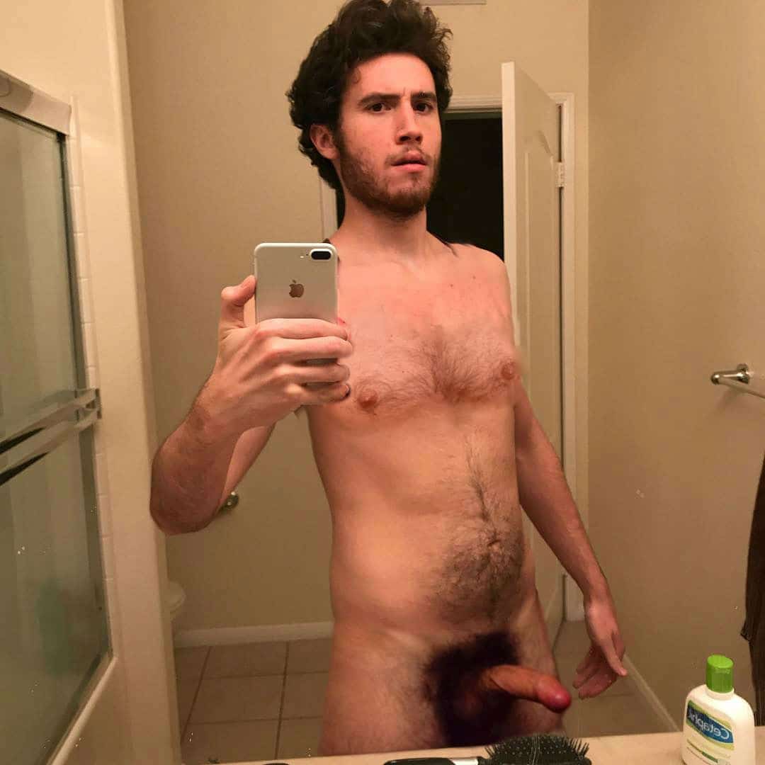 Huge Dick Selfie of Brandon Calvillo Leaked