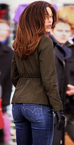 Kristin Kreuk | Celeb Masta 13