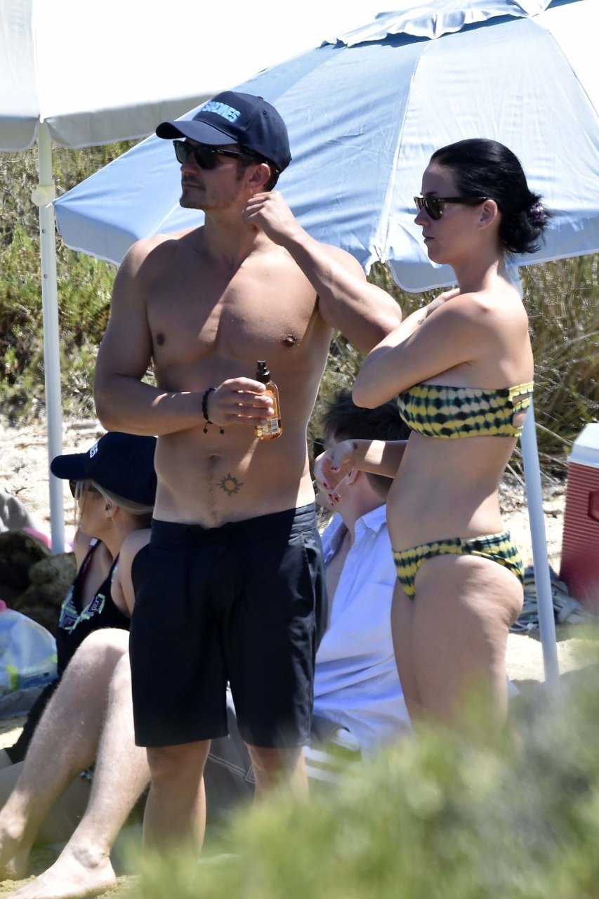 Orlando Bloom | Celeb Masta 36