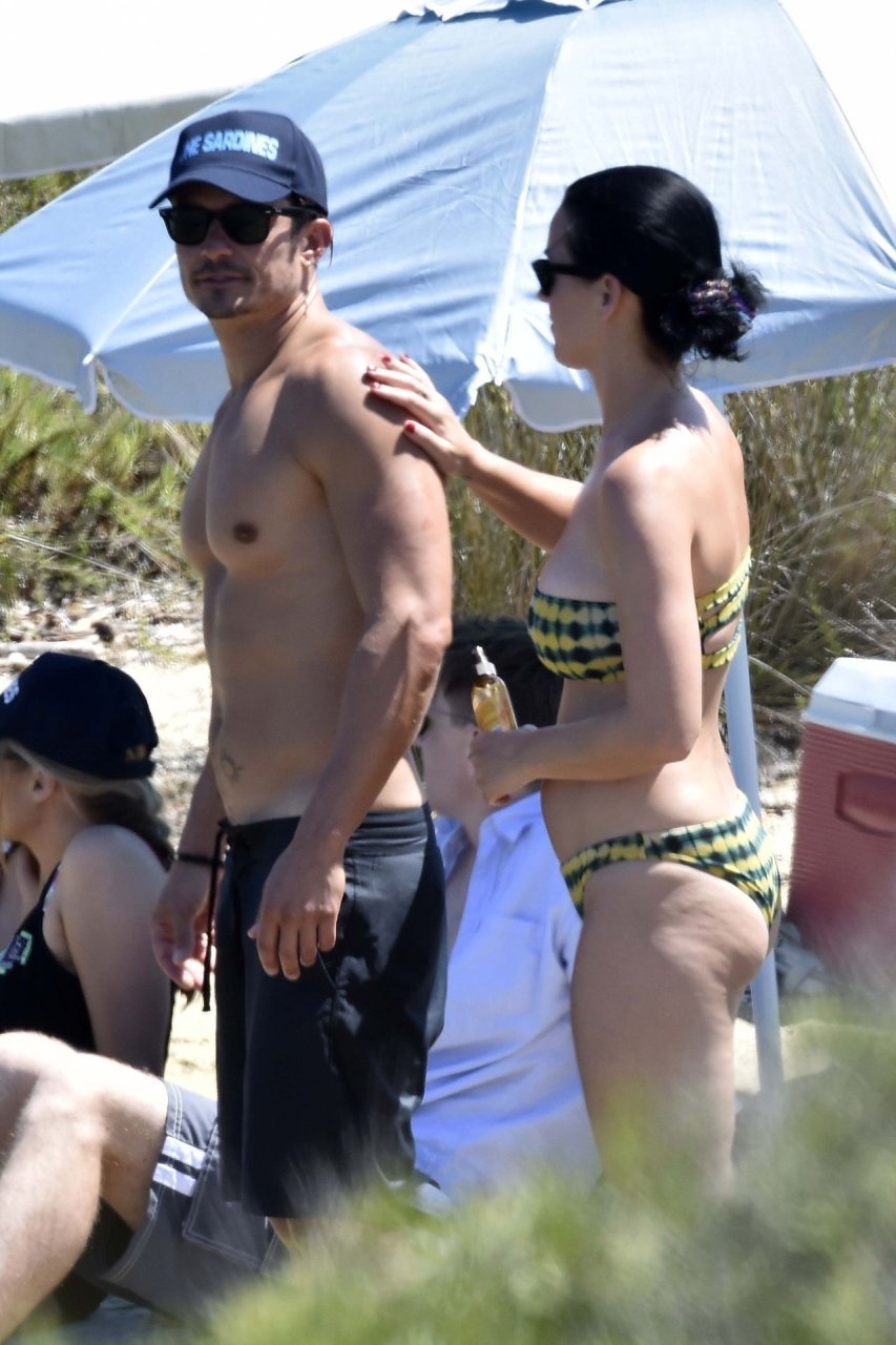 Orlando Bloom | Celeb Masta 37