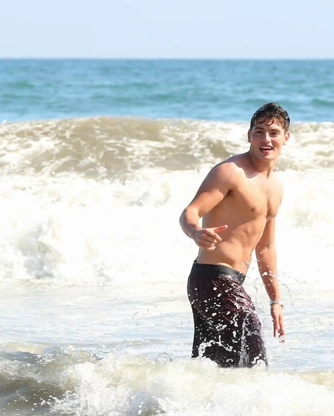 Gregg Sulkin | Celeb Masta 3